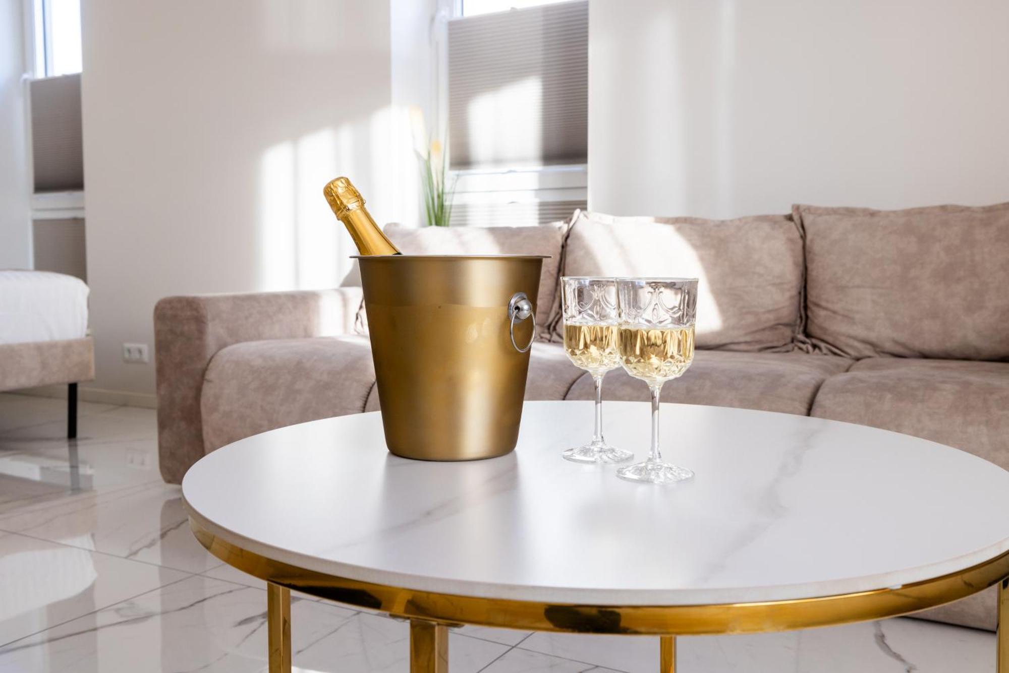 Fortune Apartments - River View, Contactless Tartu Zewnętrze zdjęcie